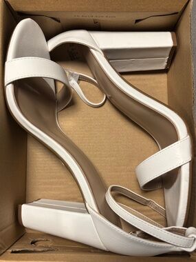 SHEIN White Block Heel Ankle-Strap Sandals